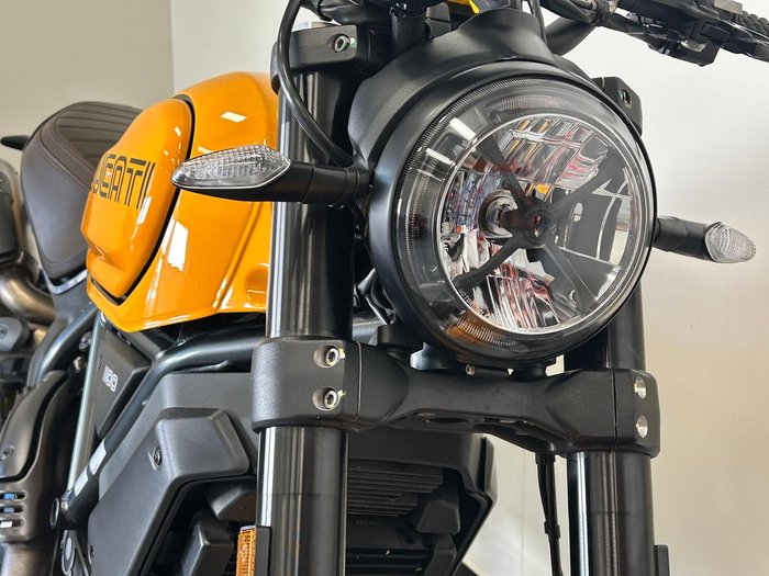 2023 Ducati Scrambler 1100 Tribute Pro Scrambler Yellow
