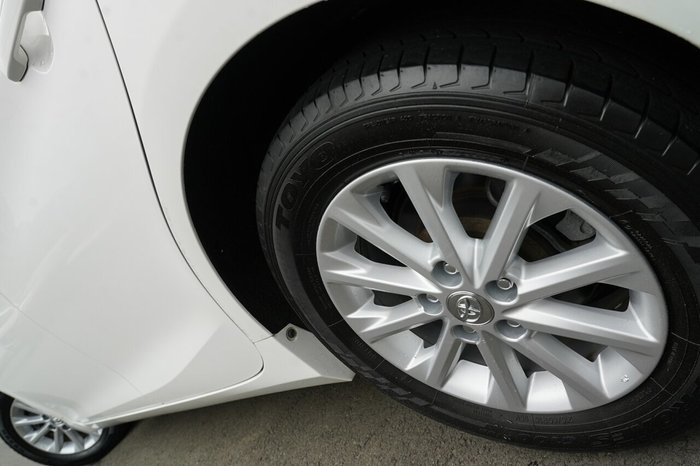 2016 Toyota Camry Altise