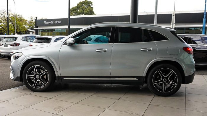 2024 Mercedes-Benz GLA-Class