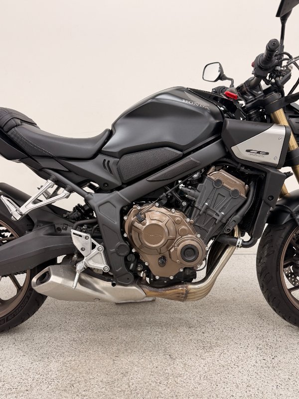 2025 Honda CB650R Black