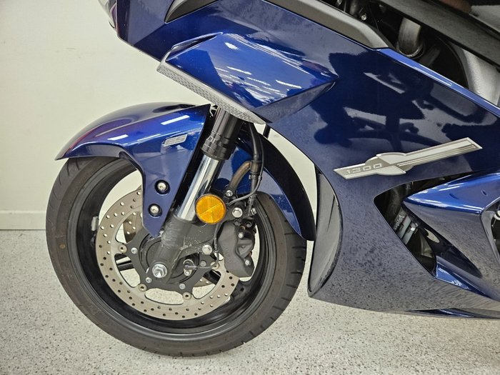 2025 YAMAHA FJR1300AE Blue