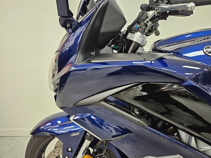 2025 YAMAHA FJR1300AE Blue