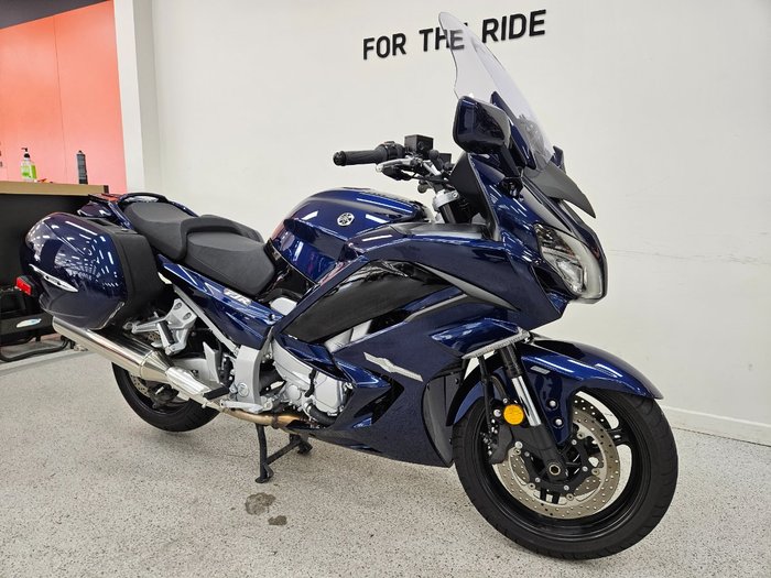 2025 YAMAHA