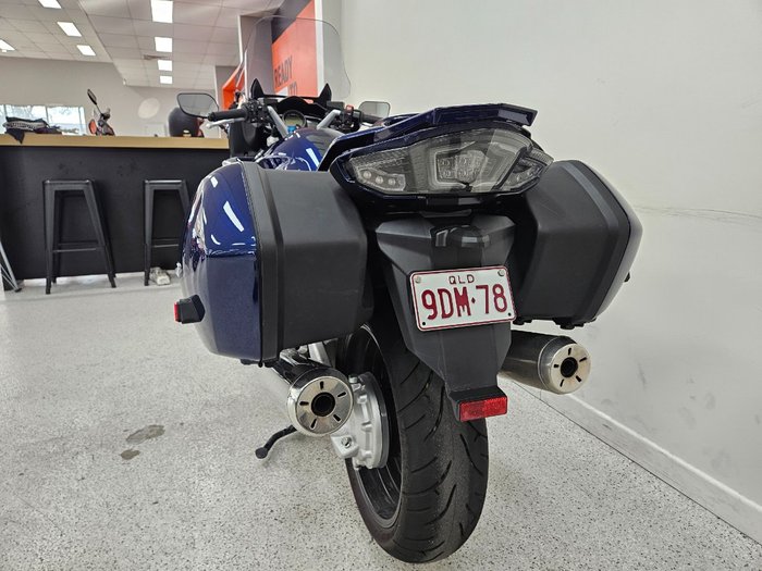 2025 YAMAHA FJR1300AE Blue