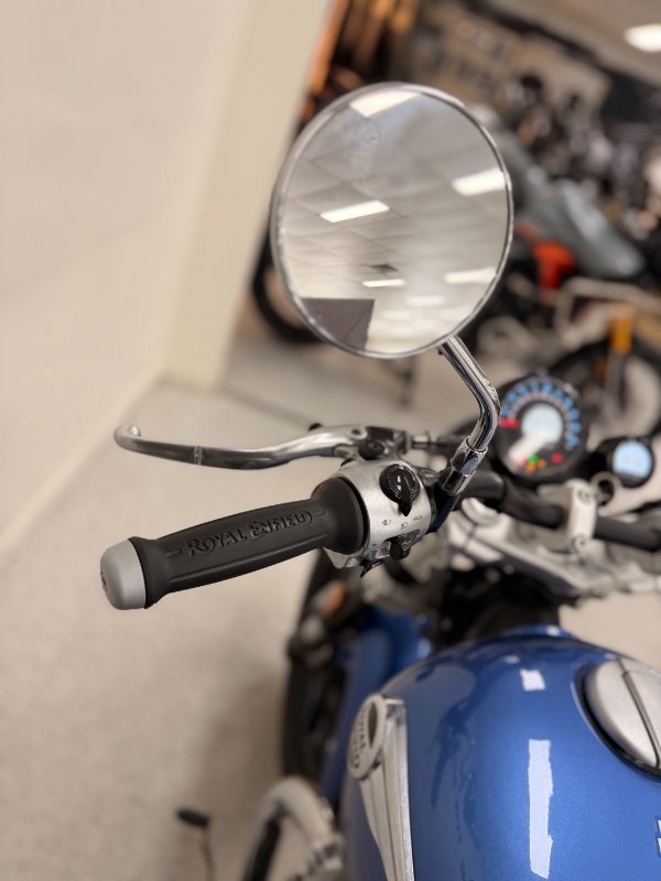 2025 Royal Enfield SUPER METEOR 650 Blue