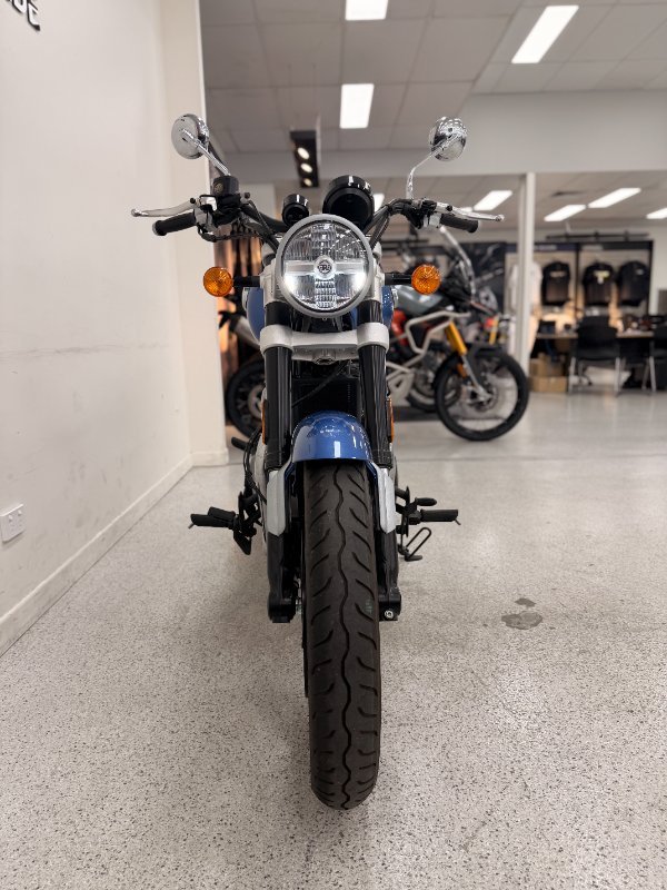 2025 Royal Enfield SUPER METEOR 650 Blue