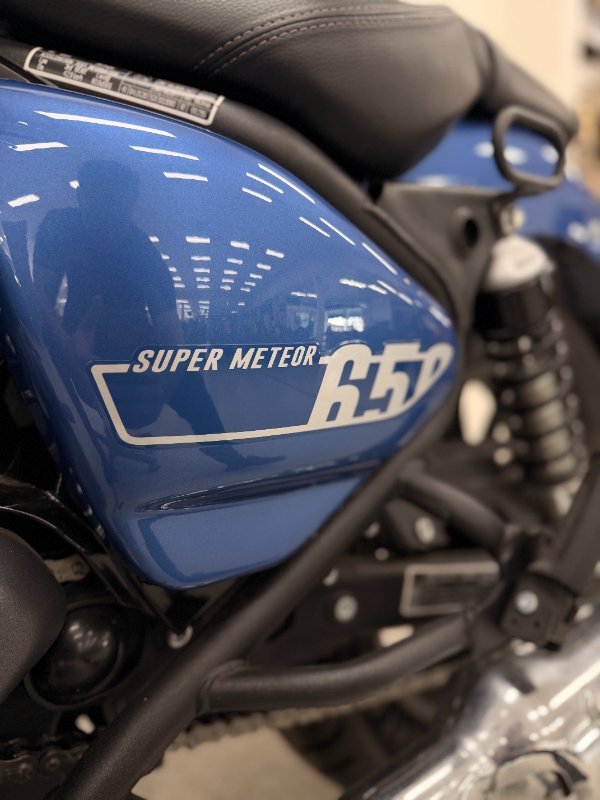 2025 Royal Enfield SUPER METEOR 650 Blue