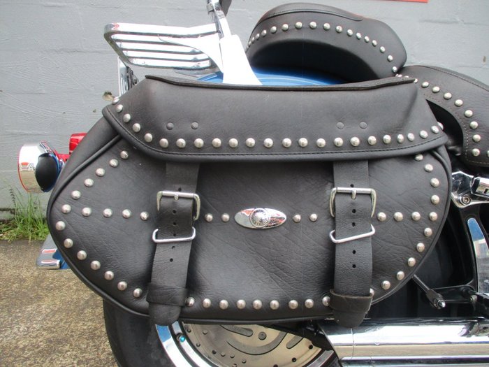 2005 HARLEY-DAVIDSON FLSTCI HERITAGE S/TAIL CLASSIC BLUE