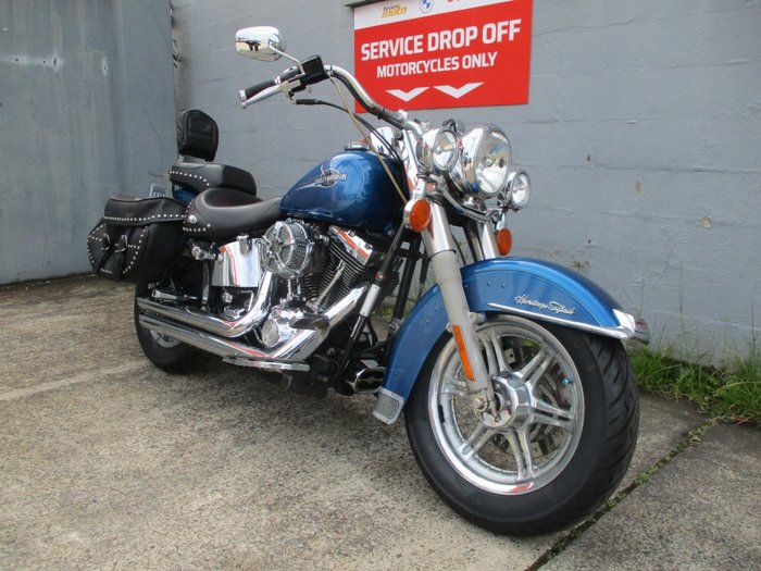 2005 HARLEY-DAVIDSON FLSTCI HERITAGE S/TAIL CLASSIC BLUE