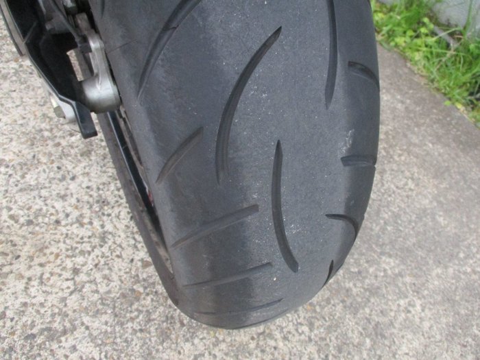 2012 BMW Motorrad F 800 R RED
