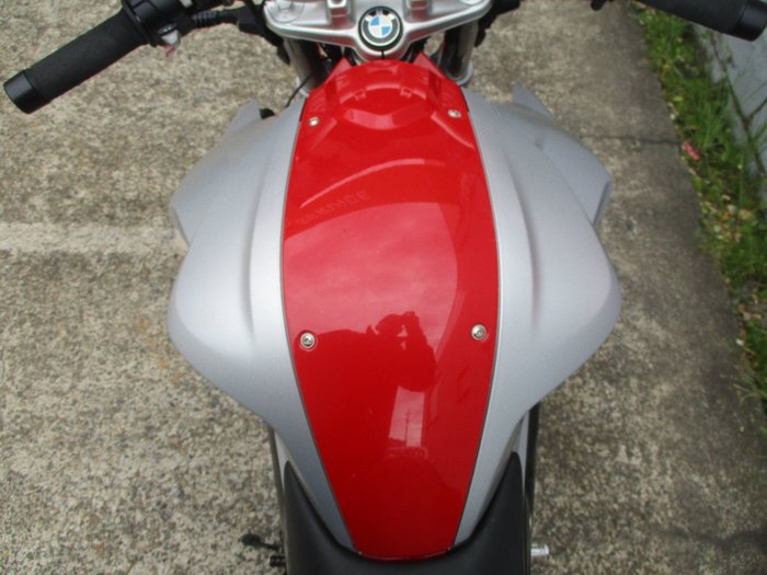 2012 BMW Motorrad F 800 R RED