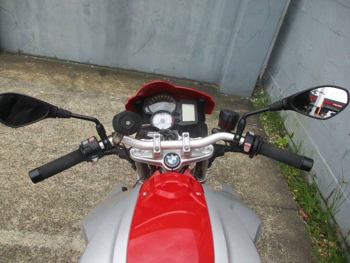 2012 BMW Motorrad F 800 R RED