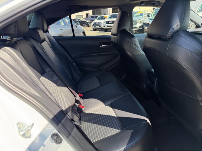2022 TOYOTA COROLLA ZR
