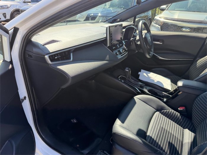 2022 TOYOTA COROLLA ZR