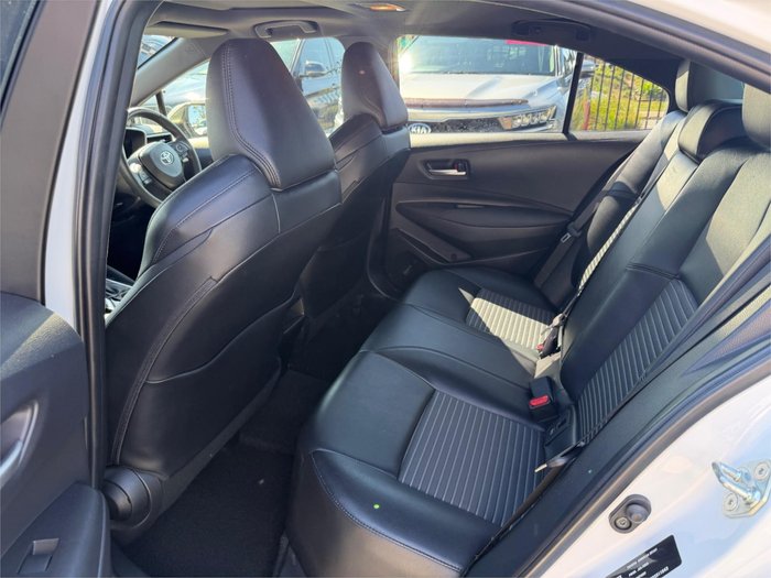 2022 TOYOTA COROLLA ZR