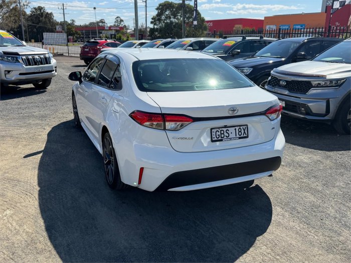 2022 TOYOTA COROLLA ZR