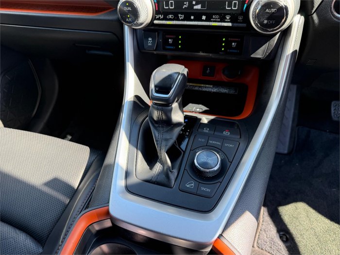 2020 TOYOTA RAV4 EDGE (AWD)