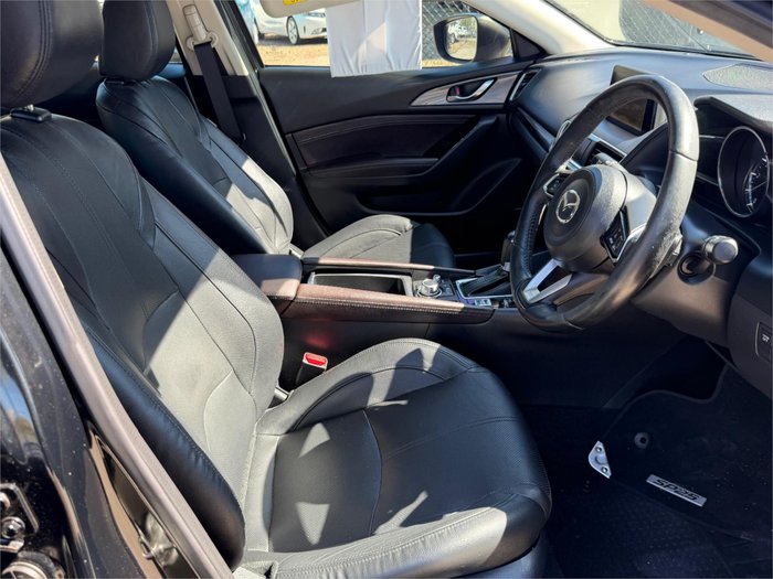 2018 MAZDA MAZDA3 SP25 GT (5YR)
