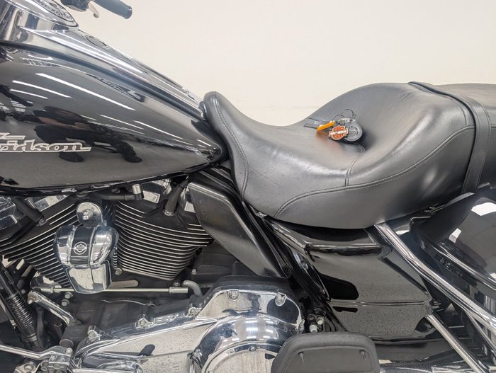 2017 Harley-davidson FLHXS STREET GLIDE SPECIAL Black