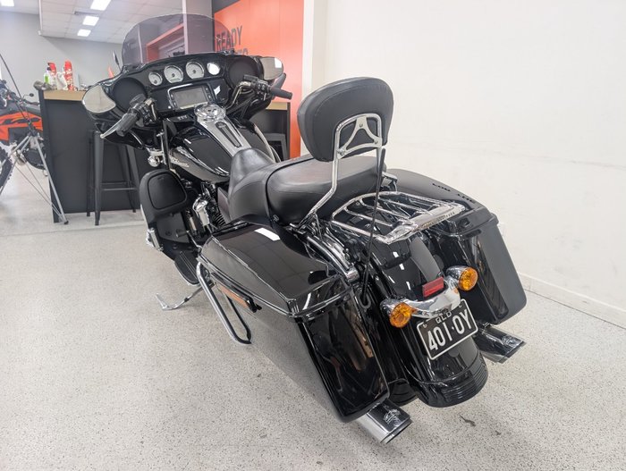 2017 Harley-davidson FLHXS STREET GLIDE SPECIAL Black
