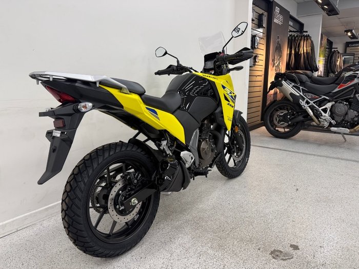 2026 Suzuki V-STROM 250SX (DS250RL) Yellow