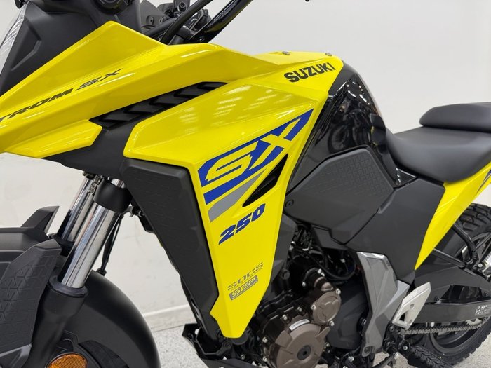 2026 Suzuki V-STROM 250SX (DS250RL) Yellow