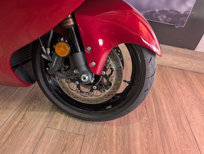Suzuki 2011 SUZUKI 1300CC GSXR1300R HAYABUSA RED