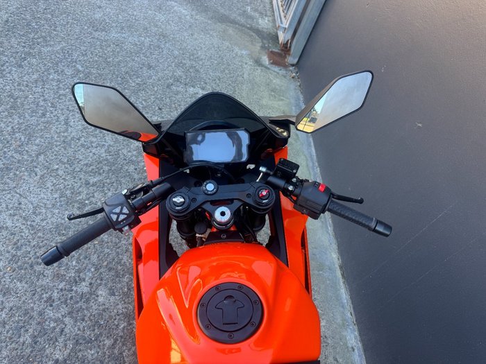 2024 Ktm RC 390 ORANGE