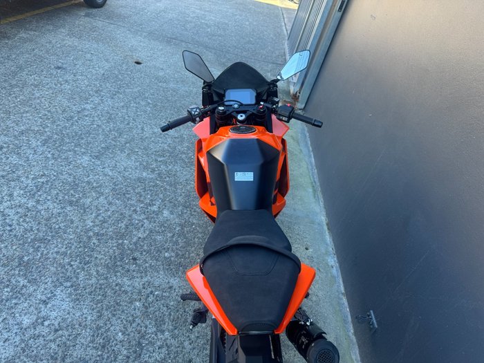 2024 Ktm RC 390 ORANGE