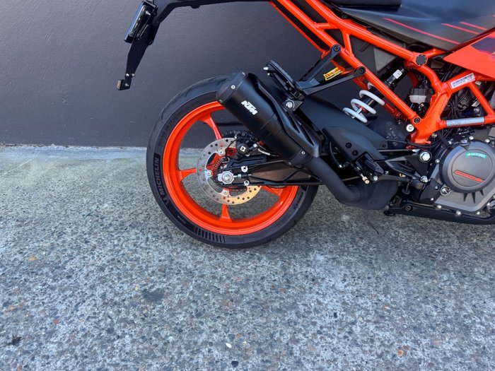 2024 Ktm RC 390 ORANGE