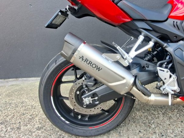 2026 Honda CBR650R RED