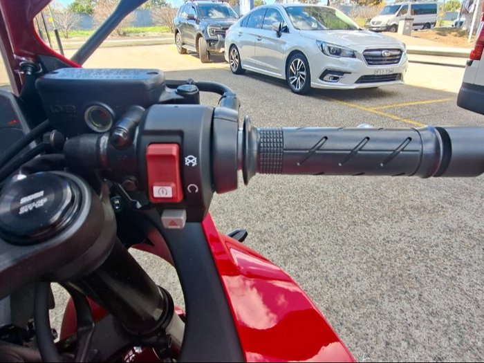 2026 Honda CBR650R RED