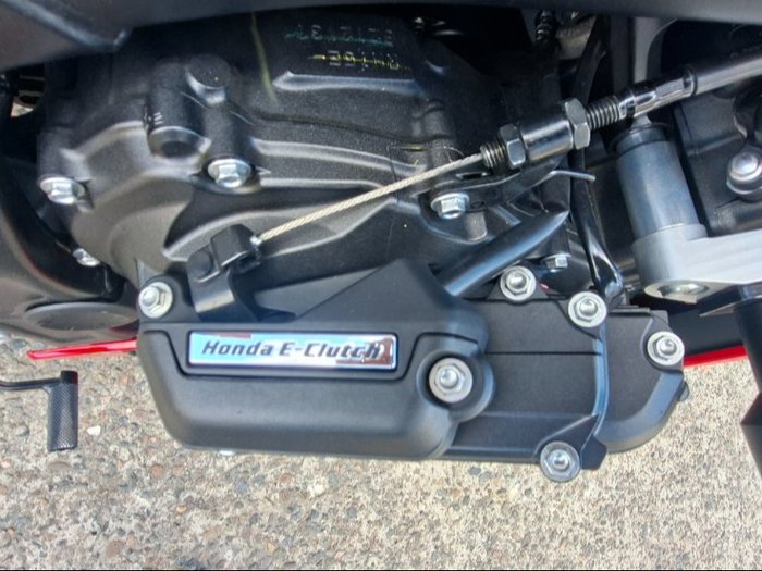 2026 Honda CBR650R RED