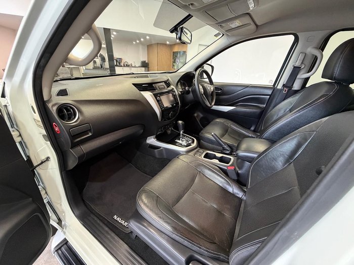 2017 Nissan Navara ST-X N-SPORT Black Edition