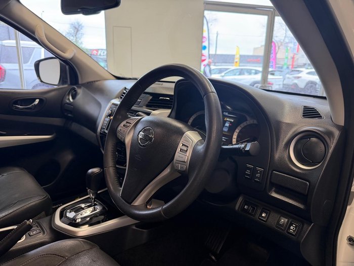 2017 Nissan Navara ST-X N-SPORT Black Edition