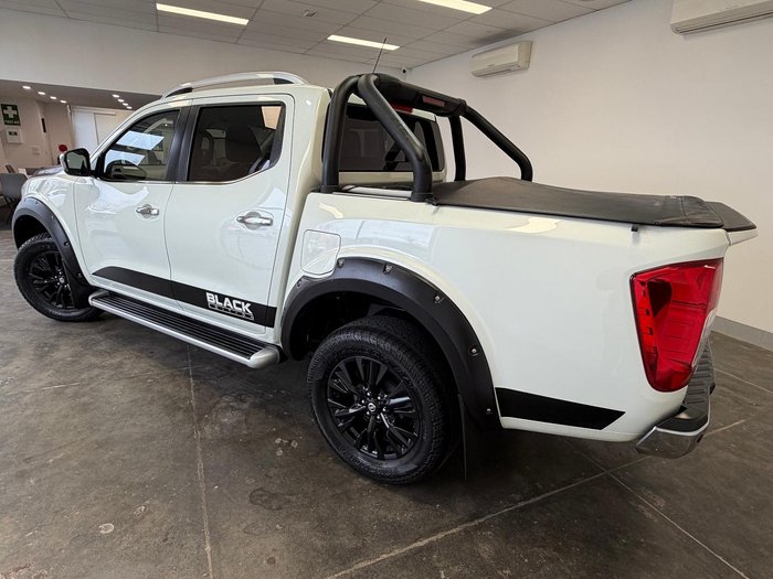 2017 Nissan Navara ST-X N-SPORT Black Edition
