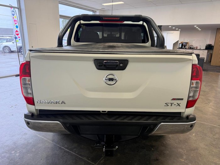 2017 Nissan Navara ST-X N-SPORT Black Edition