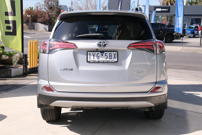 2017 Toyota RAV4 GXL