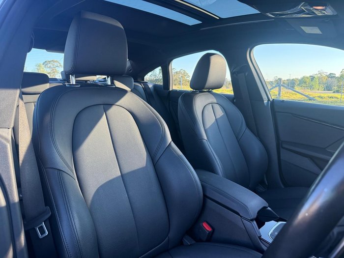 2023 BMW 2 Series 220i M Sport