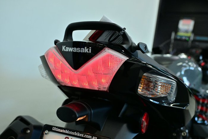 2022 Kawasaki NINJA ZX-14R GREY