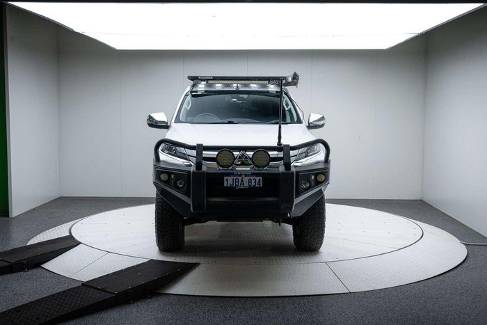2020 Mitsubishi Triton