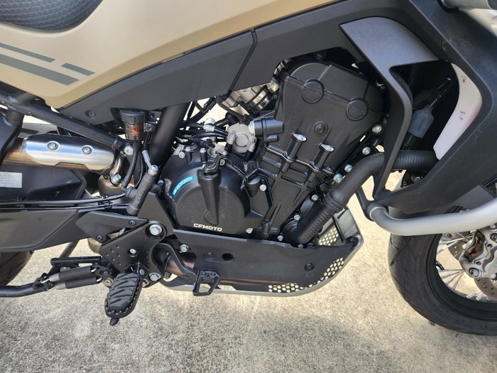2022 CFMOTO MT TOURING Green