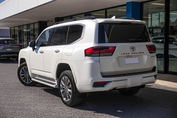 2021 Toyota Landcruiser Sahara ZX