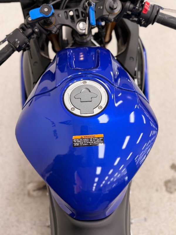 2025 YAMAHA YZF-R3 Blue