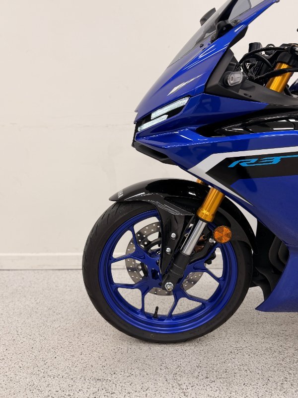 2025 YAMAHA YZF-R3 Blue
