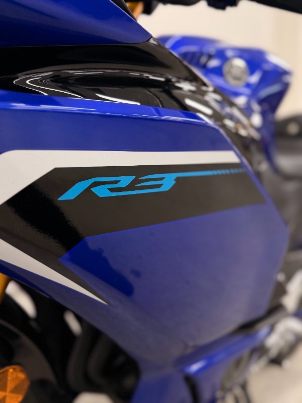 2025 YAMAHA YZF-R3 Blue