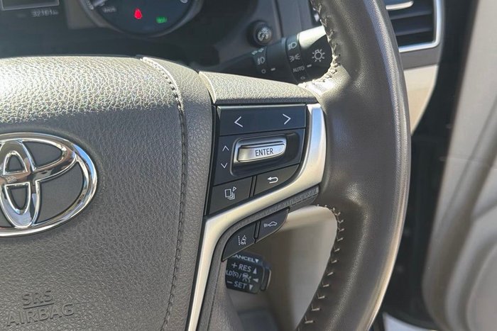 2023 Toyota Landcruiser Prado VX