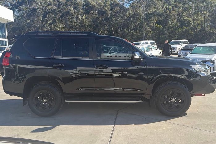2023 Toyota Landcruiser Prado