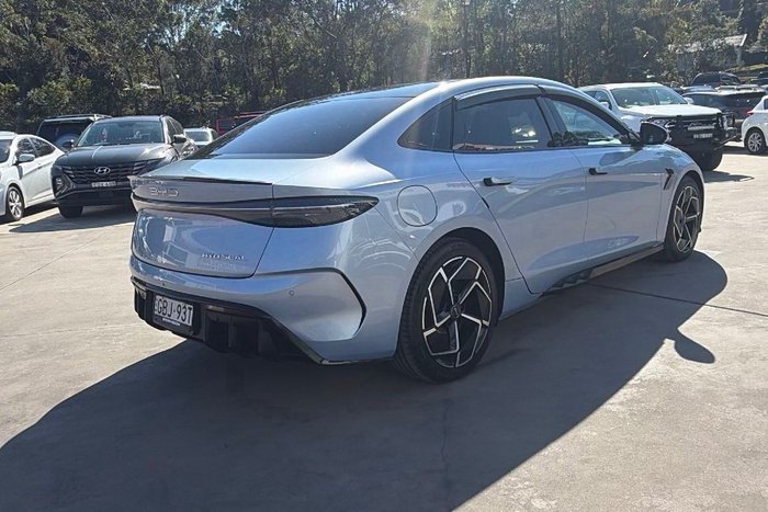 2024 BYD SEAL Premium