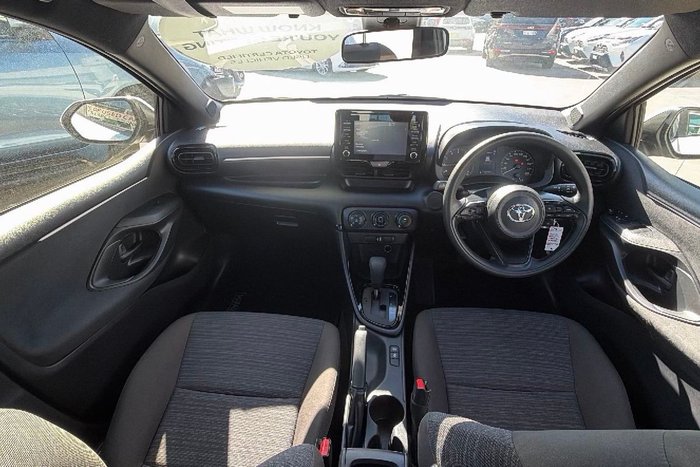 2023 Toyota Yaris Ascent Sport